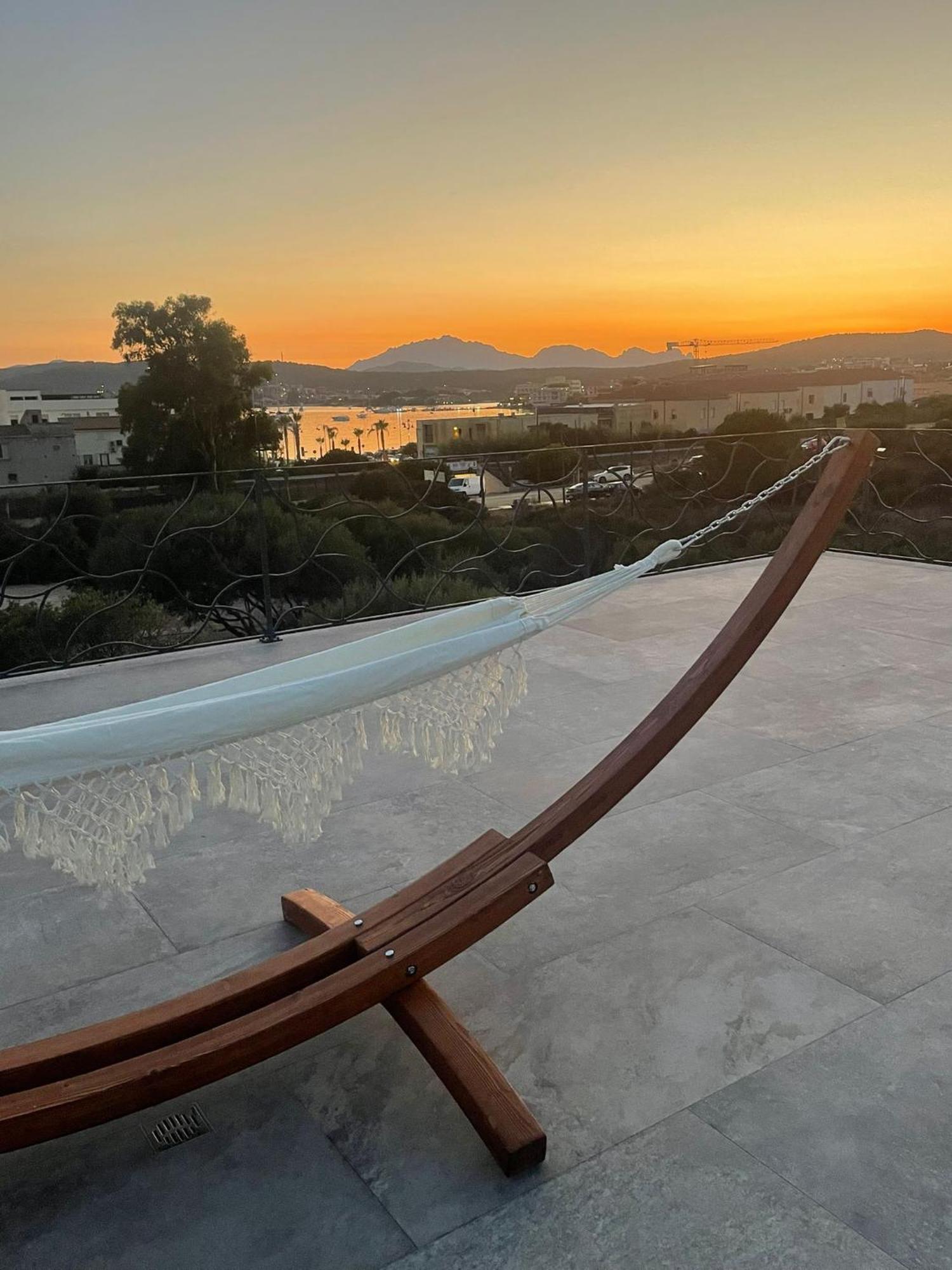 Villa Giulia Golfo Aranci Exterior foto